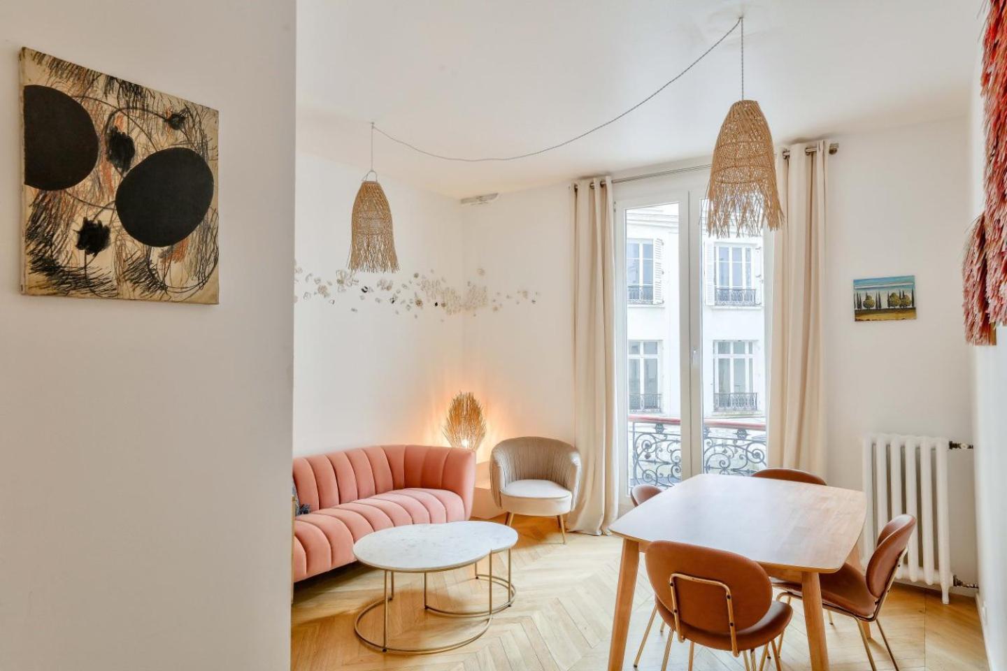 Art1 Opera Bed & Breakfast Parijs